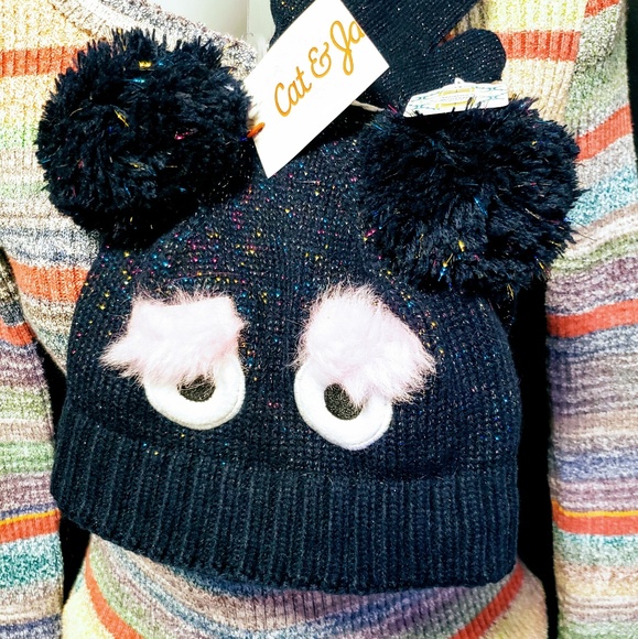 Cat & Jack Other - 🍭4 for $20🍭Cat & Jack kids knit hat/mitten set